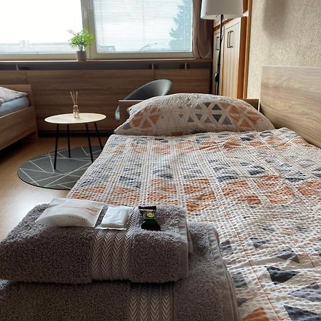 Hostel Годонин Экстерьер фото