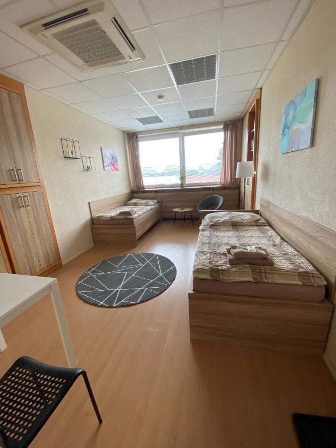 Hostel Годонин Экстерьер фото