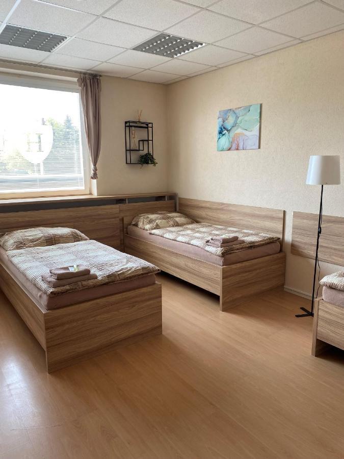 Hostel Годонин Экстерьер фото