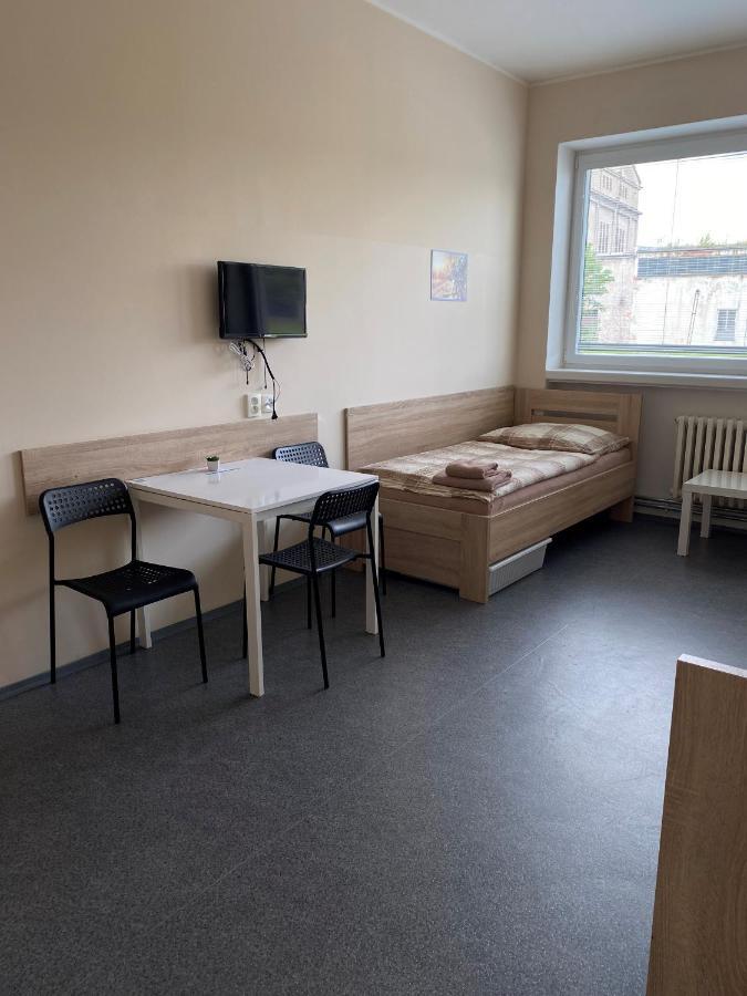 Hostel Годонин Экстерьер фото