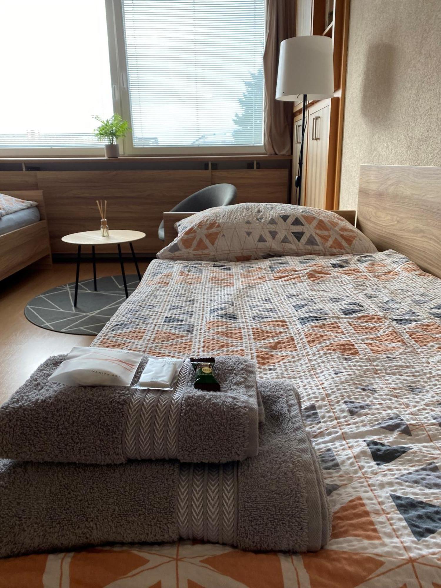 Hostel Годонин Экстерьер фото